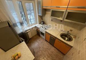 2-к квартира, вторичка, 44м2, 3/5 этаж