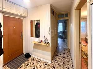 3-к квартира, вторичка, 61м2, 5/5 этаж