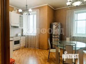 4-к квартира, вторичка, 111м2, 9/9 этаж