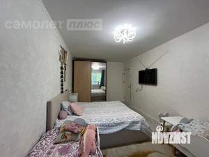 3-к квартира, вторичка, 61м2, 1/5 этаж