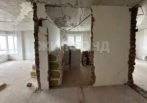 4-к квартира, вторичка, 132м2, 13/17 этаж