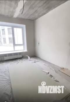 2-к квартира, вторичка, 40м2, 1/4 этаж