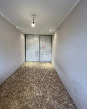 2-к квартира, вторичка, 43м2, 4/4 этаж