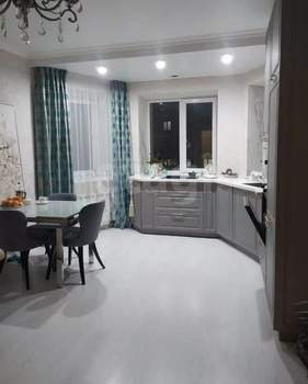 3-к квартира, вторичка, 90м2, 5/5 этаж