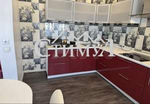 2-к квартира, вторичка, 76м2, 5/5 этаж