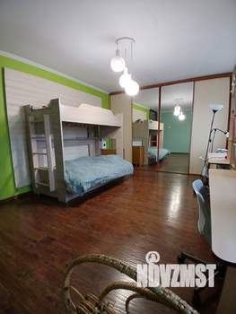 3-к квартира, вторичка, 72м2, 6/10 этаж