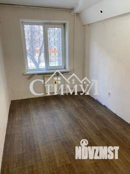 2-к квартира, вторичка, 60м2, 1/5 этаж