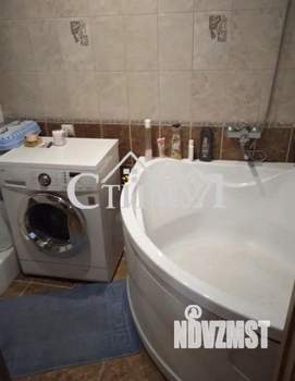 2-к квартира, вторичка, 49м2, 7/10 этаж