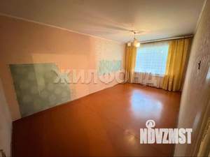 3-к квартира, вторичка, 61м2, 1/5 этаж