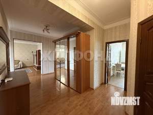 4-к квартира, вторичка, 118м2, 8/9 этаж