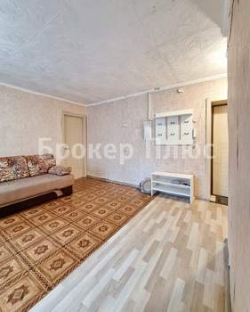 3-к квартира, вторичка, 42м2, 3/5 этаж