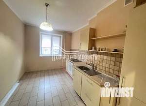 2-к квартира, вторичка, 78м2, 1/10 этаж