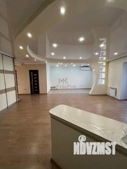 3-к квартира, вторичка, 105м2, -1/5 этаж