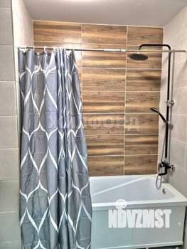 2-к квартира, вторичка, 71м2, 1/9 этаж