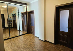 2-к квартира, вторичка, 82м2, 4/9 этаж