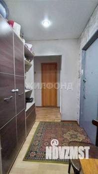 2-к квартира, вторичка, 52м2, 1/10 этаж