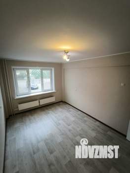 3-к квартира, вторичка, 62м2, 1/5 этаж