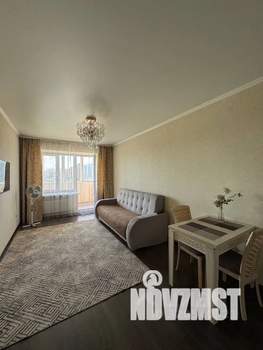 1-к квартира, посуточно, 50м2, 4/7 этаж